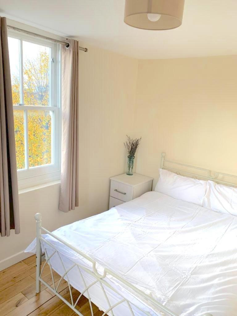 London'S Central East End 2 Bedroom City Apartments Exterior foto